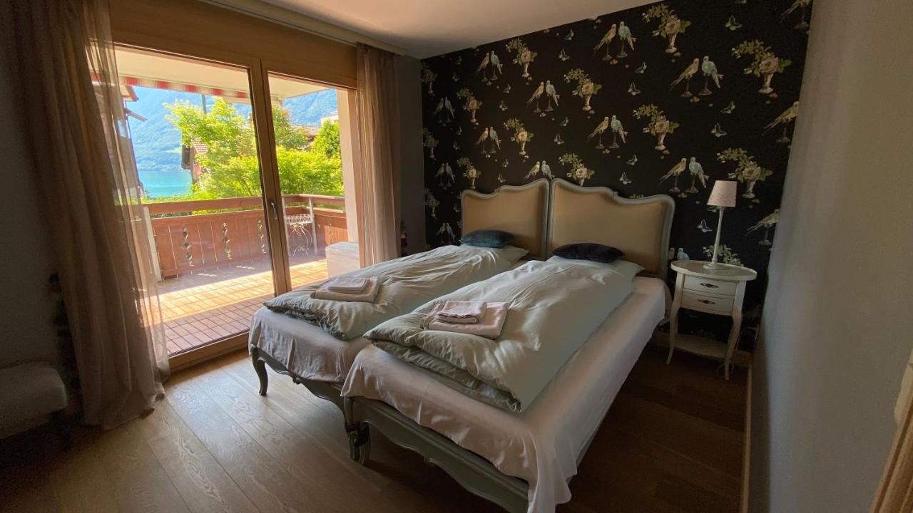 An Apartment In A Modern Swiss Chalet Iseltwald Eksteriør billede