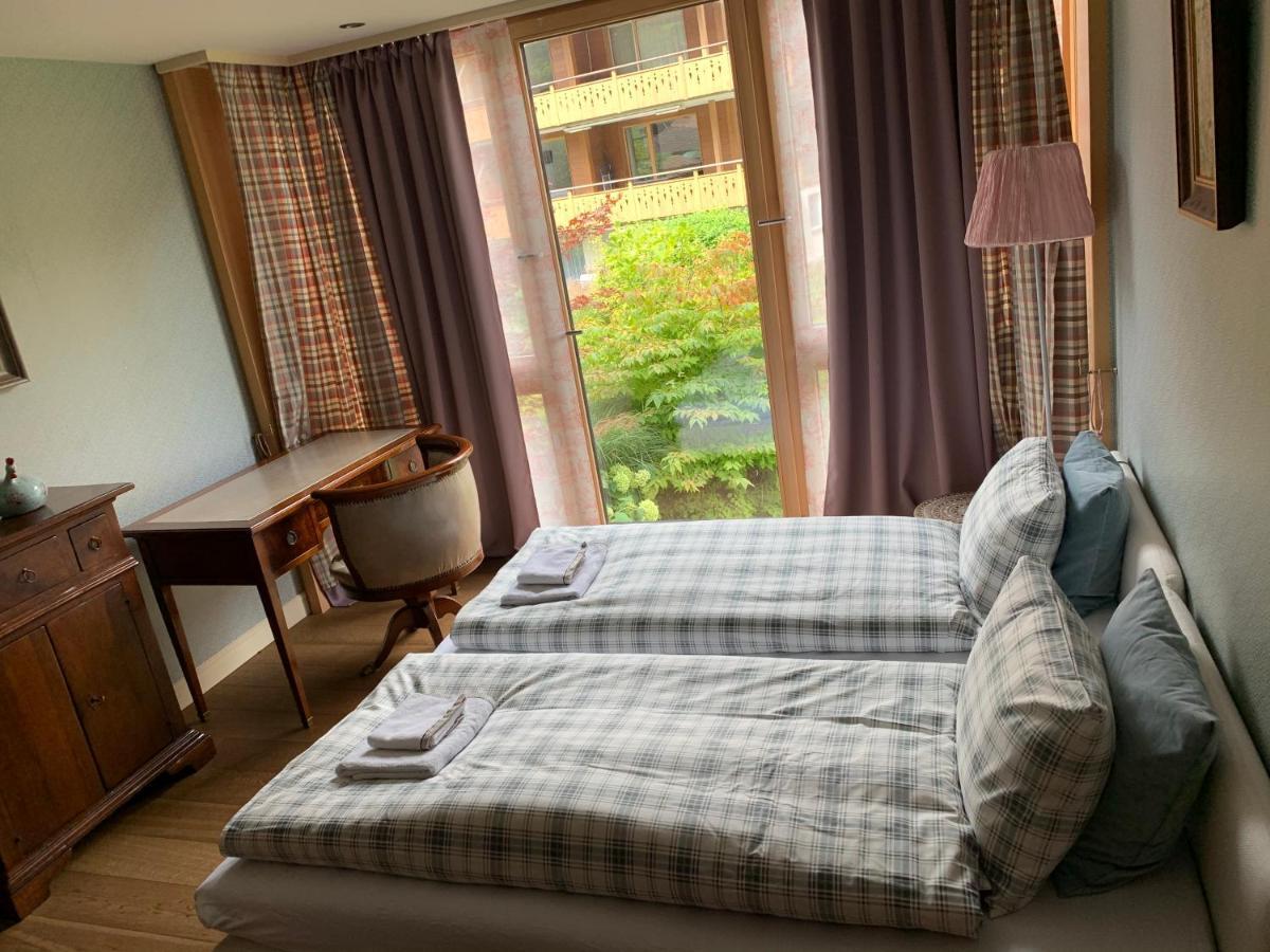 An Apartment In A Modern Swiss Chalet Iseltwald Eksteriør billede